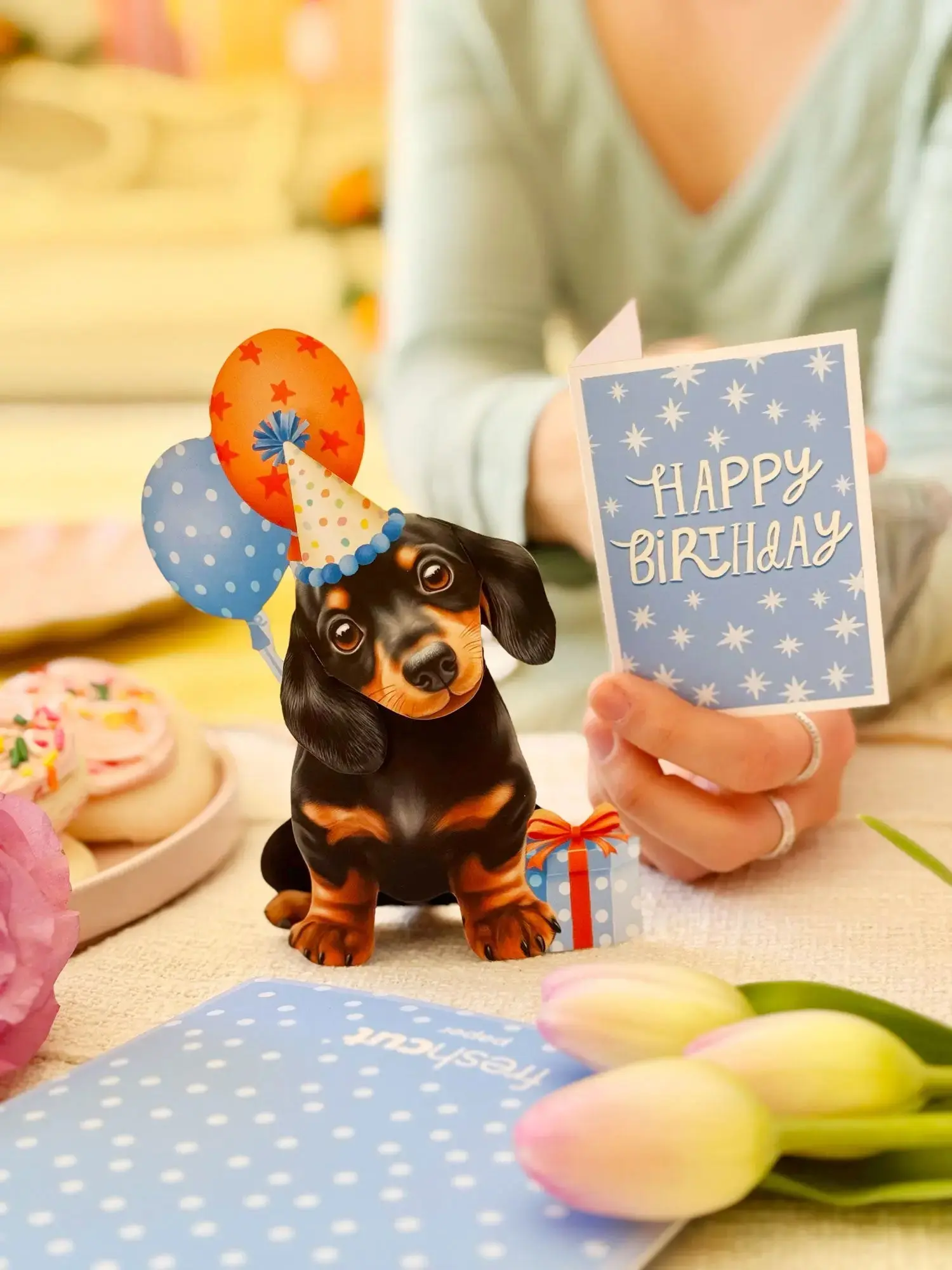 Birthday Puppy Pop-Up - dachshund with Happy Birthday card